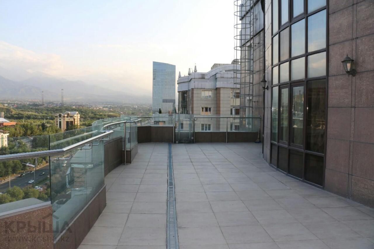 Penthouse With 3-Bedrooms Almaty Exterior foto